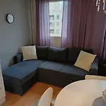 Cozy In The Center Of - Parking And Sauna *