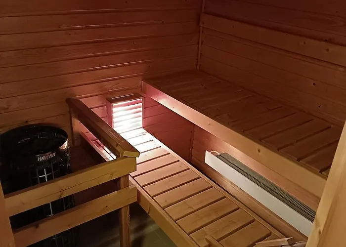 شقة Cozy In The Center Of - Parking And Sauna *